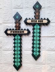 Elmas Kılıcı Minecraft 2 Adet Ahşap Duvar Dekoru - Kişiye Özel İsim - El İşçiliği Boyama 40x18 cm