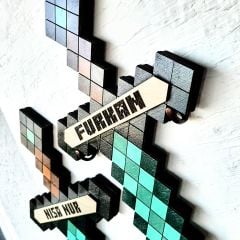 Elmas Kılıcı Minecraft 2 Adet Ahşap Duvar Dekoru - Kişiye Özel İsim - El İşçiliği Boyama 40x18 cm