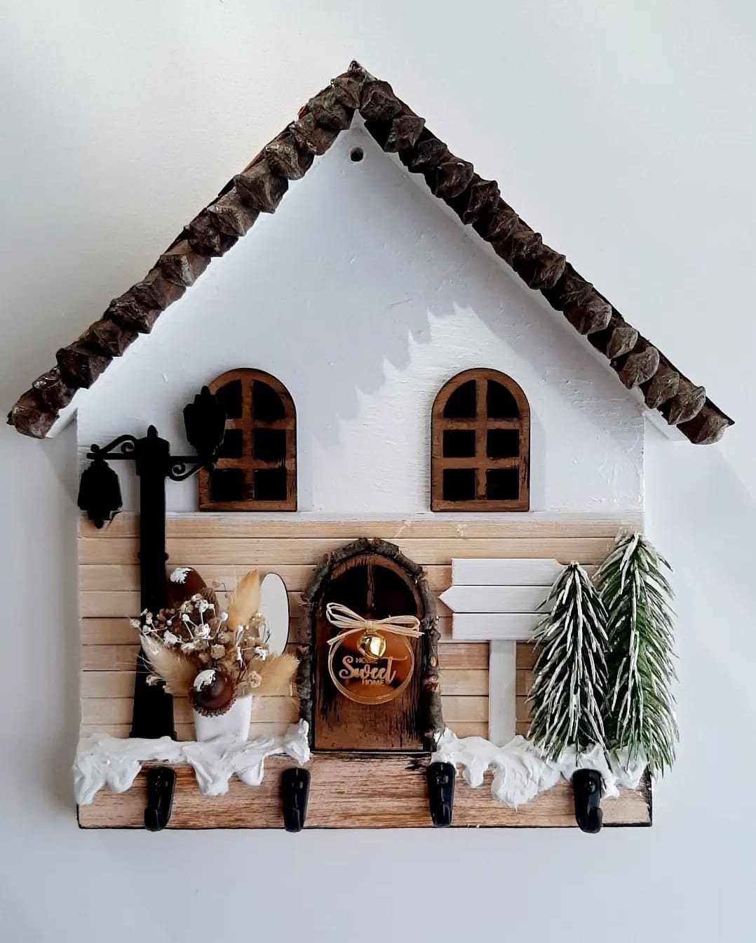 Anahtarlık Askısı Çatılı 23 X 25 cm