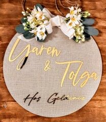 Kapı Süsü Ev Hediyesi Hoş Geldiniz Gold yazılı Isme Özel 30 X 30 Cm