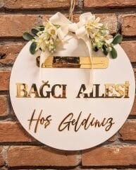 Beyaz Gold Yazılı İsme Özel 30 X 30 Cm Kapı Süsü