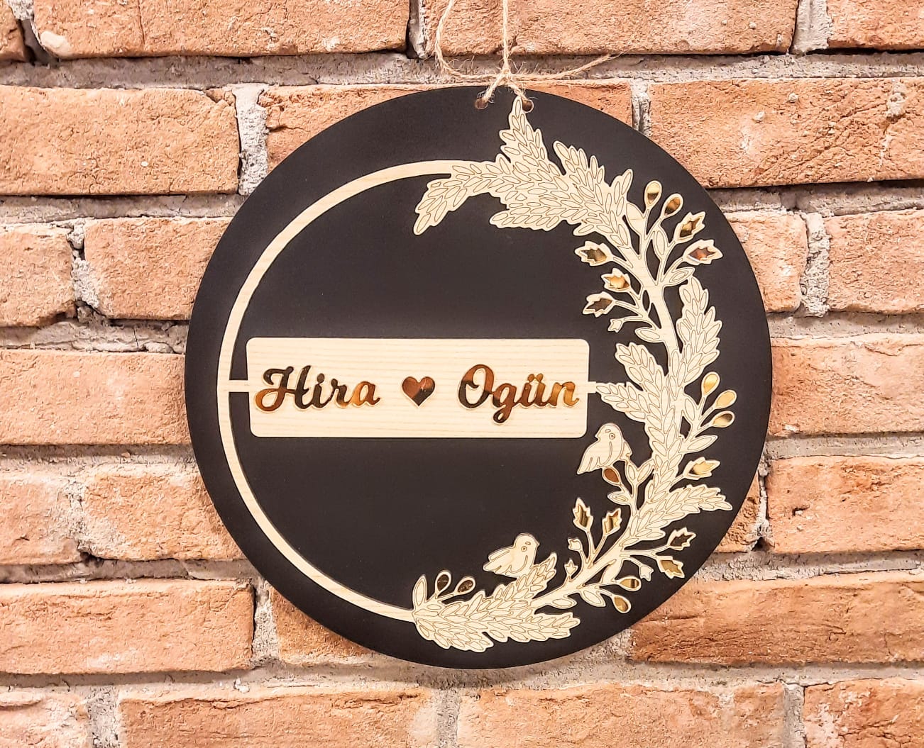 Kişiye Özel Siyah Gold Yazılı İsme Özel 25 X 25 Cm Kapı Süsü