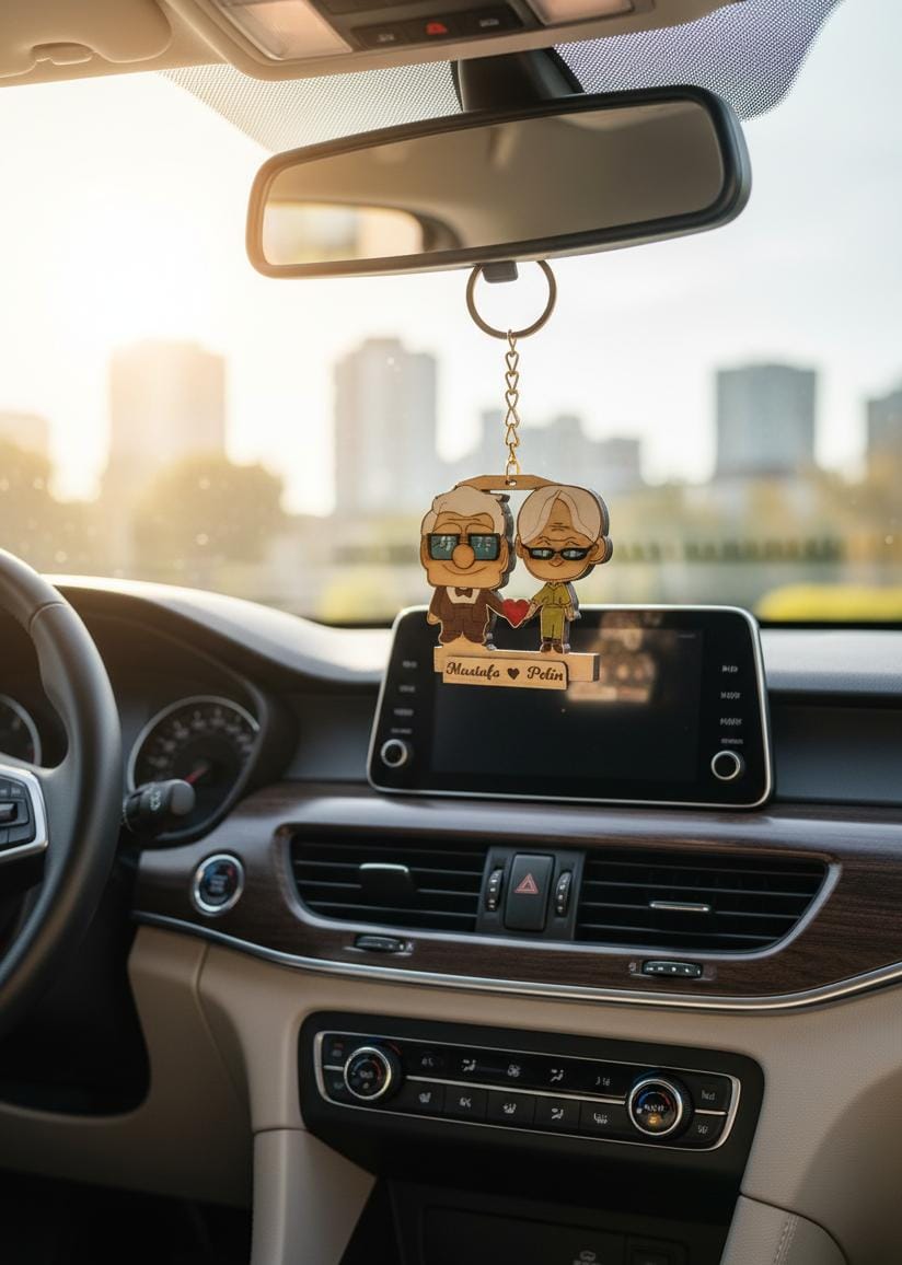Araç Dikiz Aynası Anahtarlık Süsü Sevgililere Özel İsimli