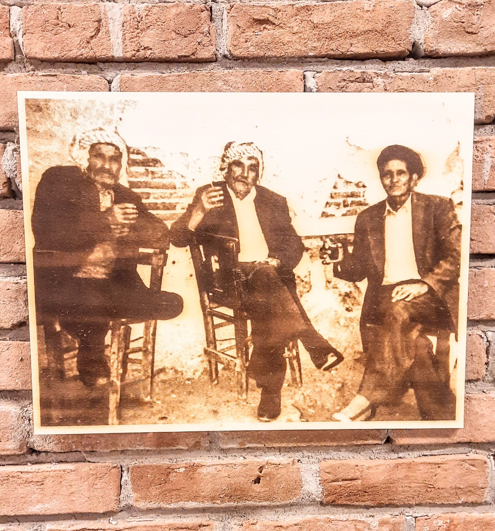Lazer Vintage Efektli Aile ve Sevdikleriniz İçin - Kişiye Özel Fotoğraflı Ahşap Duvar Tablosu 40 X 40