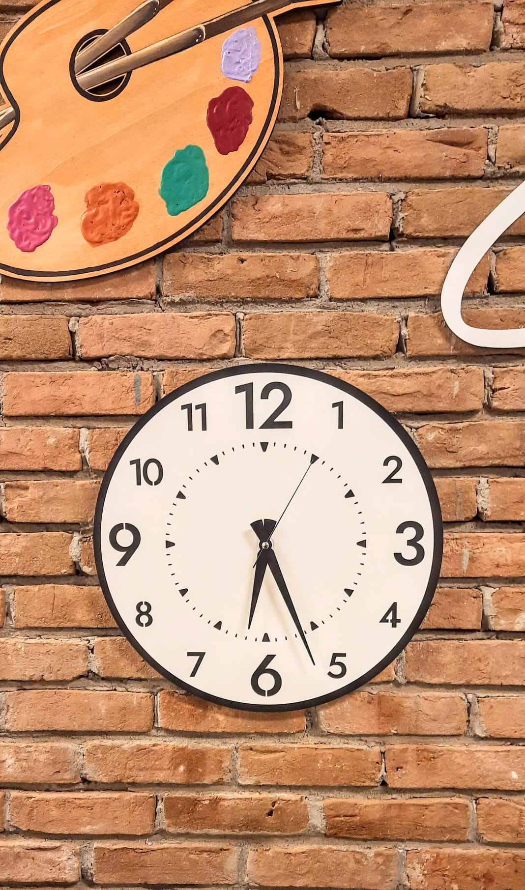 Dekoratif Ahşap Duvar Saati - Sessiz Mekanizma - 40 Cm